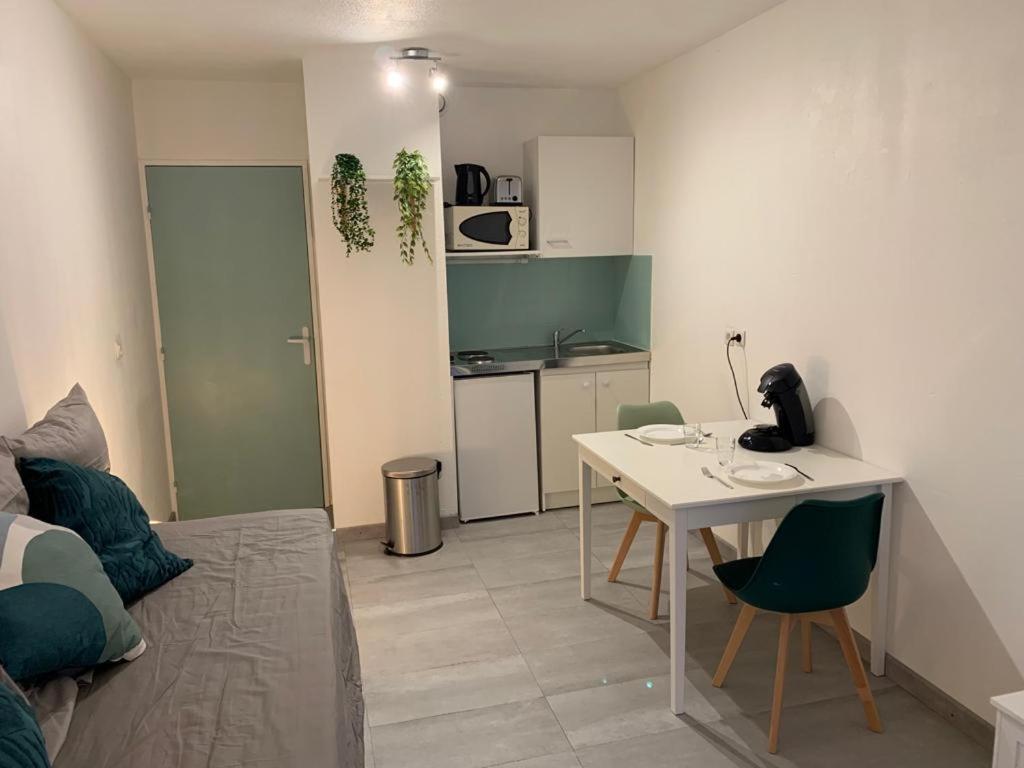 Appartement Tout Equipe A 6 Minutes De La Gare St Charles Marsilya Dış mekan fotoğraf