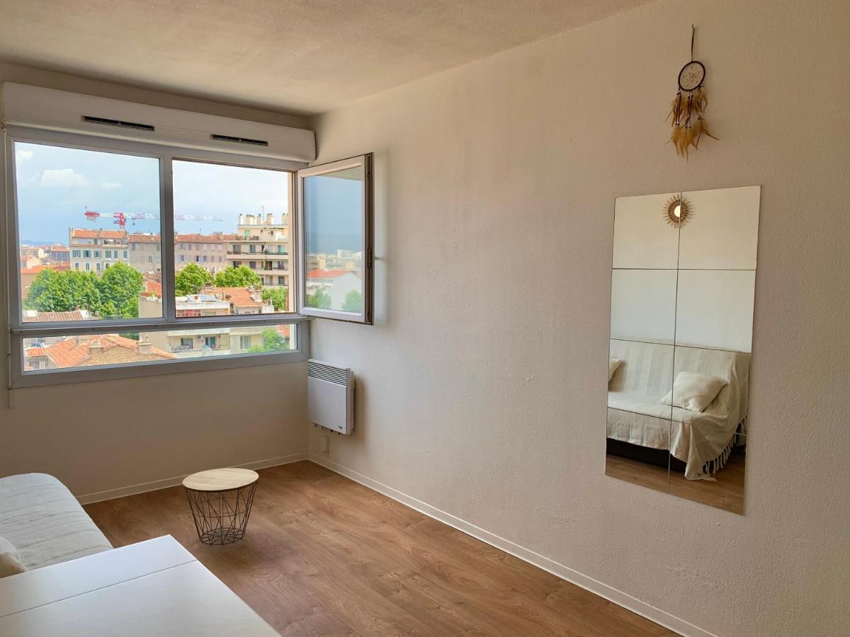 Appartement Tout Equipe A 6 Minutes De La Gare St Charles Marsilya Dış mekan fotoğraf